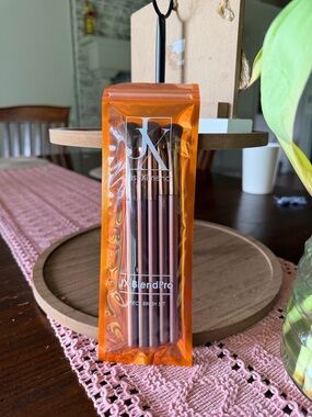 JX BlendPro Makeup Brush Set - Rose Gold Handles